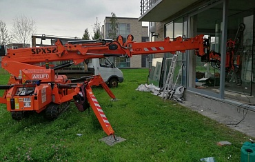 Мини-кран SPX527 и манипулятор MR